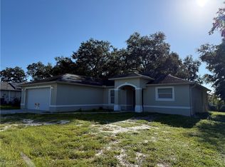 91 Blackstone Dr, Fort Myers, FL 33913
