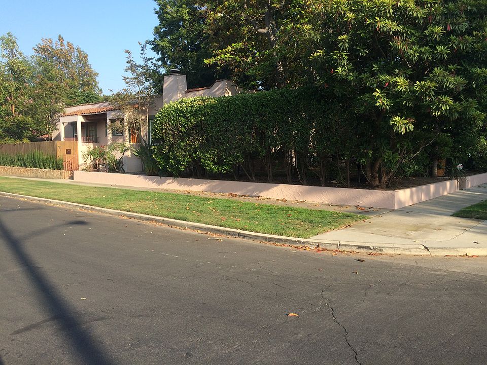1st image of 4458 Saint Clair Ave