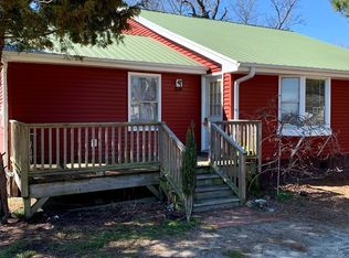 91 T Bar Rd, Benson, NC 27504