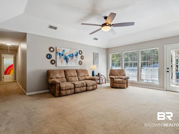 3rd image of 7671 Meadows Dr S