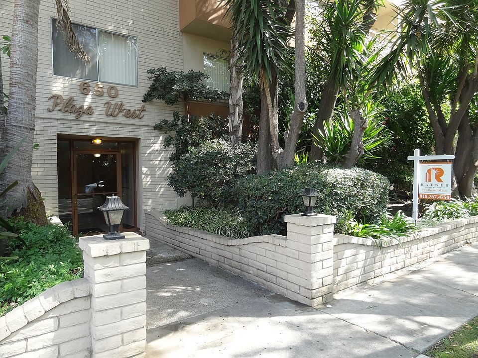 1st image of 650 Westbourne Dr APT 108