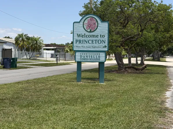 12823 SW 257th St, Homestead, FL 33032