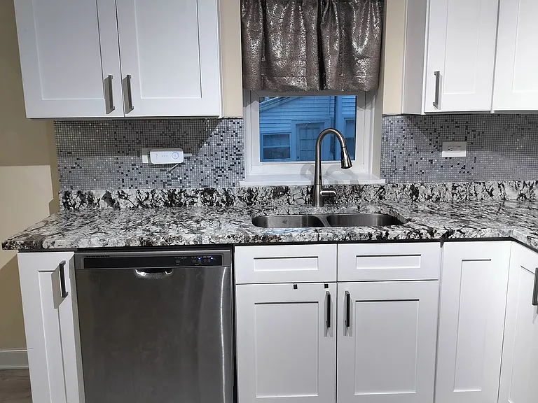 484 Western Ave #2 — Photo 3