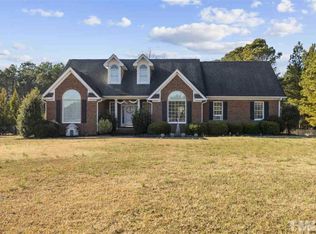 12414 Raleigh Rd, Benson, NC 27504