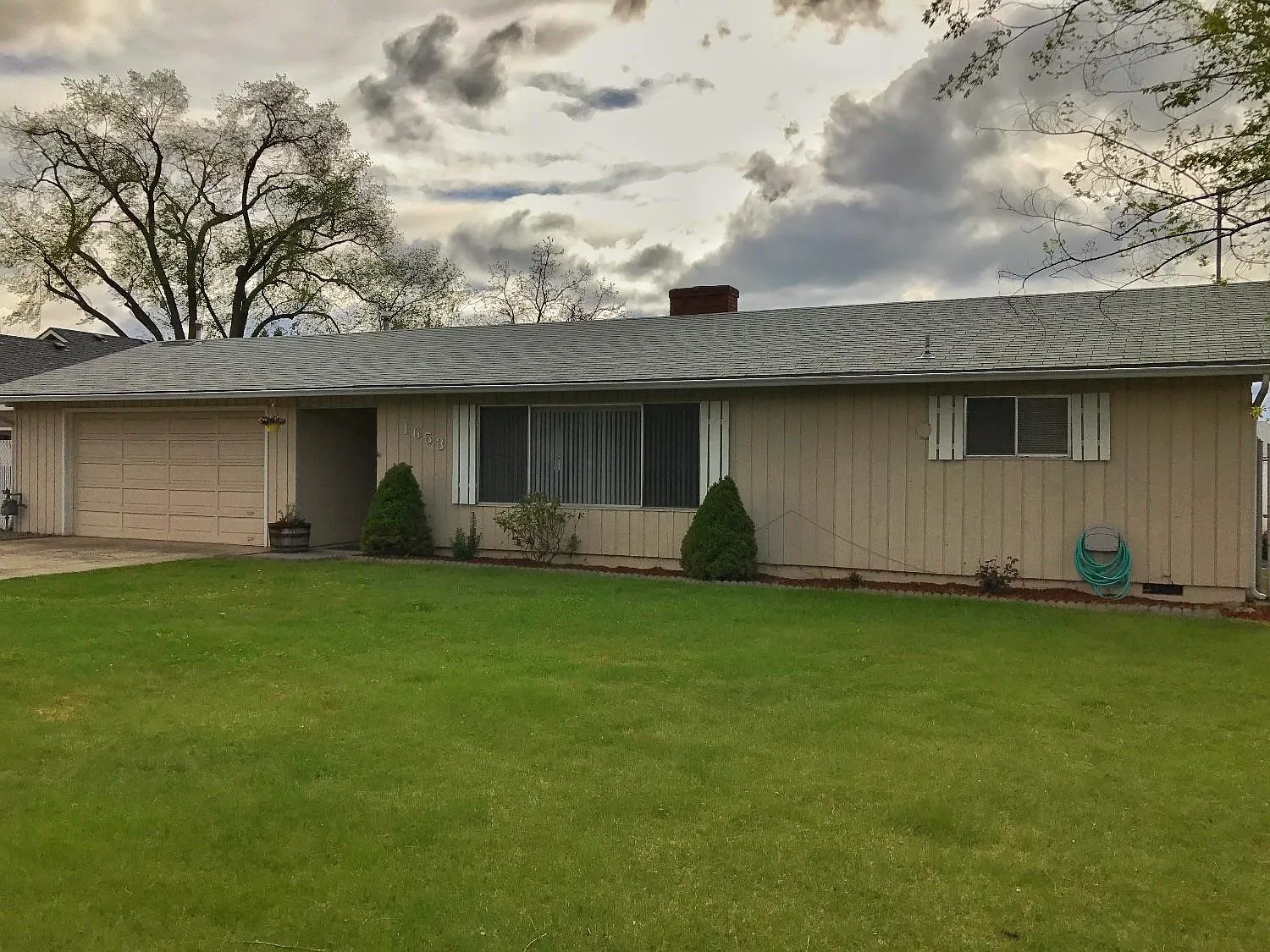 1653 Springbrook Rd photo 1