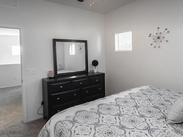 4170 N Thurston Ln #100 — Photo 16