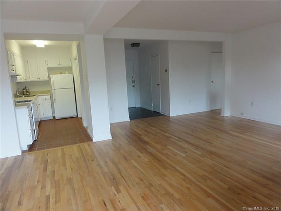 3rd image of 500 Newfield Ave APT 3H