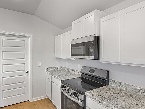 Glenmont Acres Greenfield32 10 1