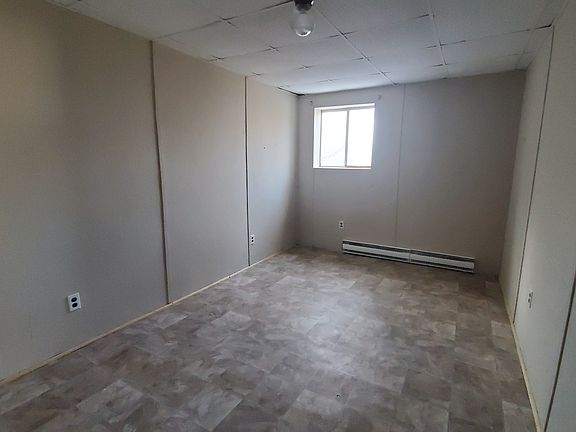 3rd image of 1031 Thornton Ave #2