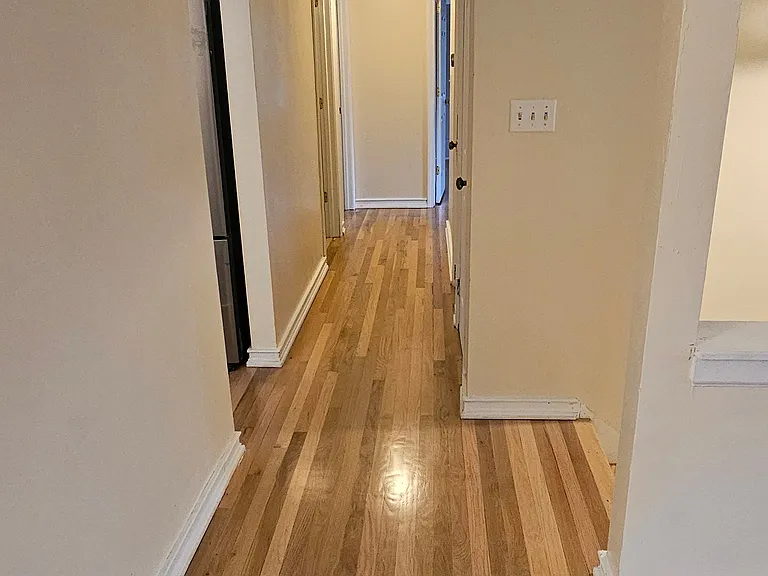 219 May St — Photo 16
