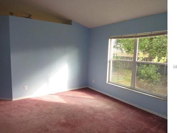 4th image of 344 Lake Doe Blvd