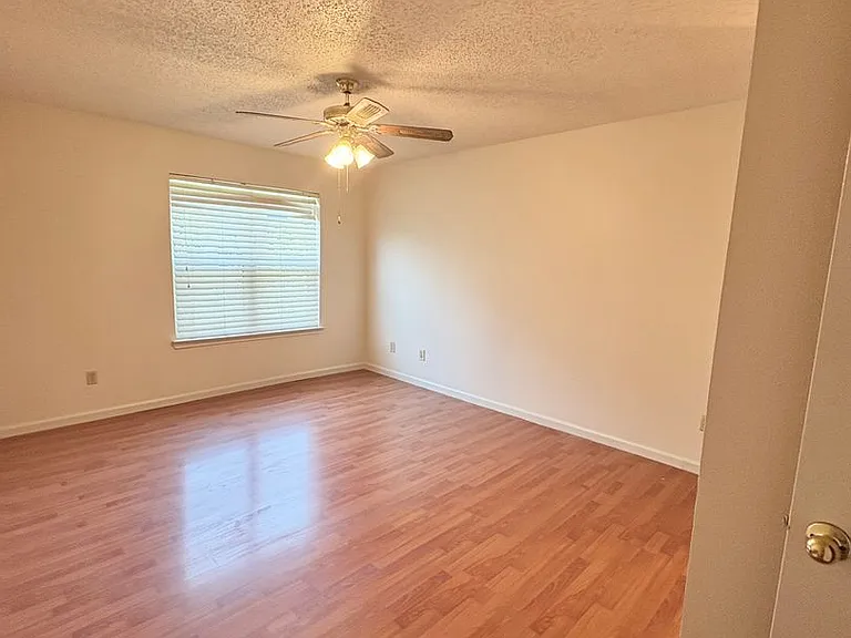 8109 Skillman St #2015 — Photo 5