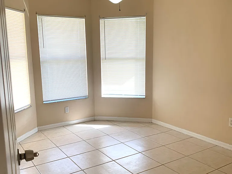 7571 Carrier Rd — Photo 6