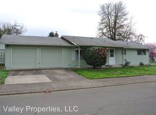 4493 Del Rio Pl SE, Albany, OR 97322