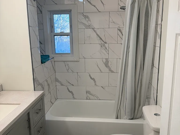 253 Lexington St #1 — Photo 8
