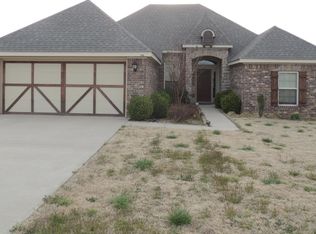 1651 N Oakhaven Pl, Fayetteville, AR 72704