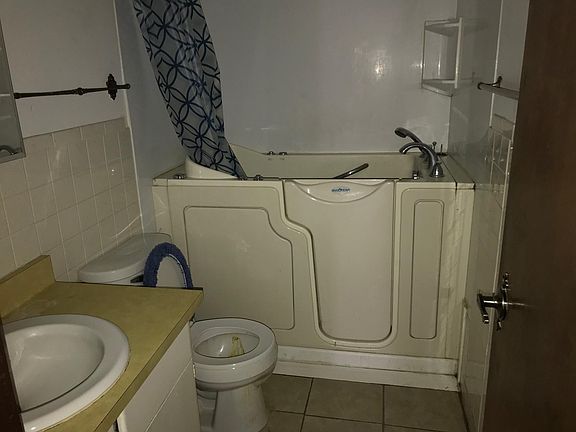 4th image of 8341 Paso Del Norte Ct