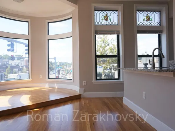 365 Washington St APT 202, Brighton, MA 02135