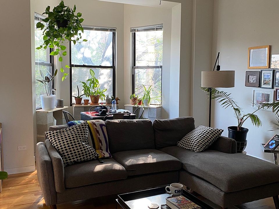 1st image of 2070 S Damen Ave #3