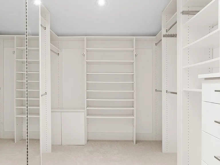 715 Bayside Dr — Photo 34