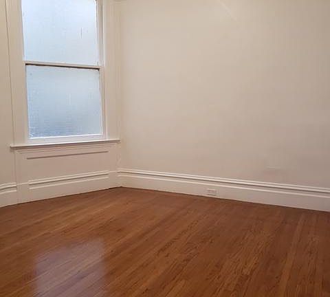 2nd image of 946 Greenwich St