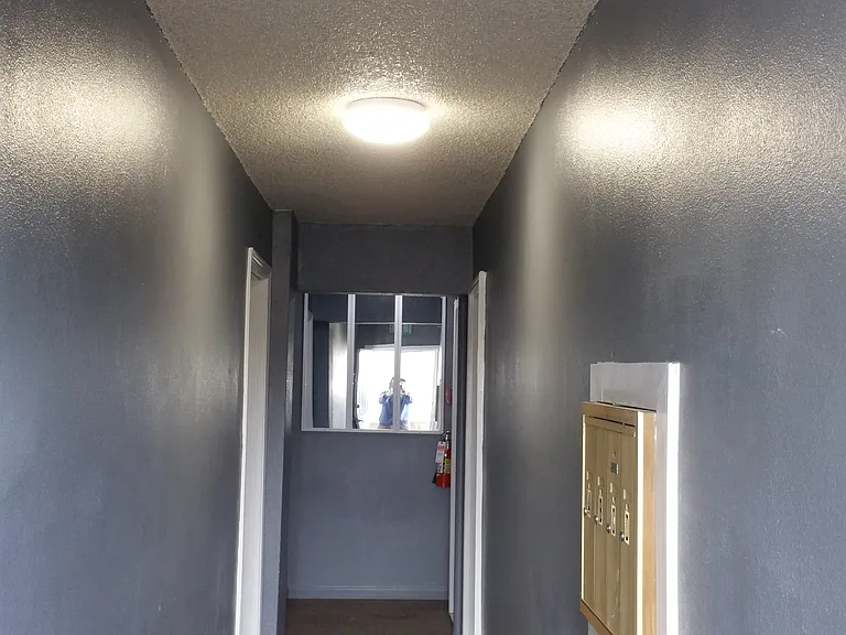 Roosevelt Tower — Photo 14