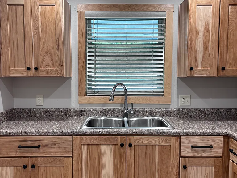 Kitchen sink