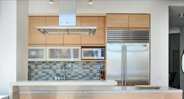 Rented by Compass | media 30