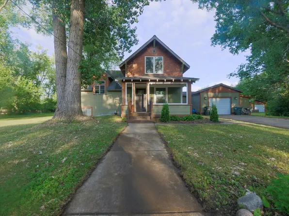 315 1st St NW, Glenwood, MN 56334