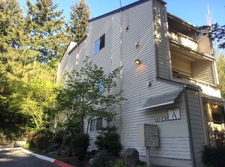 11241 NE 68th St #A12, Kirkland, WA 98033