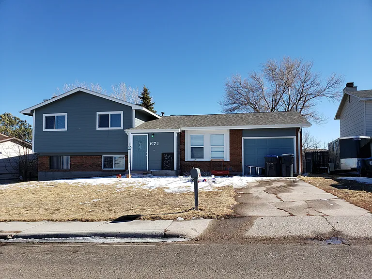 671 Lafayette Blvd — Photo 1