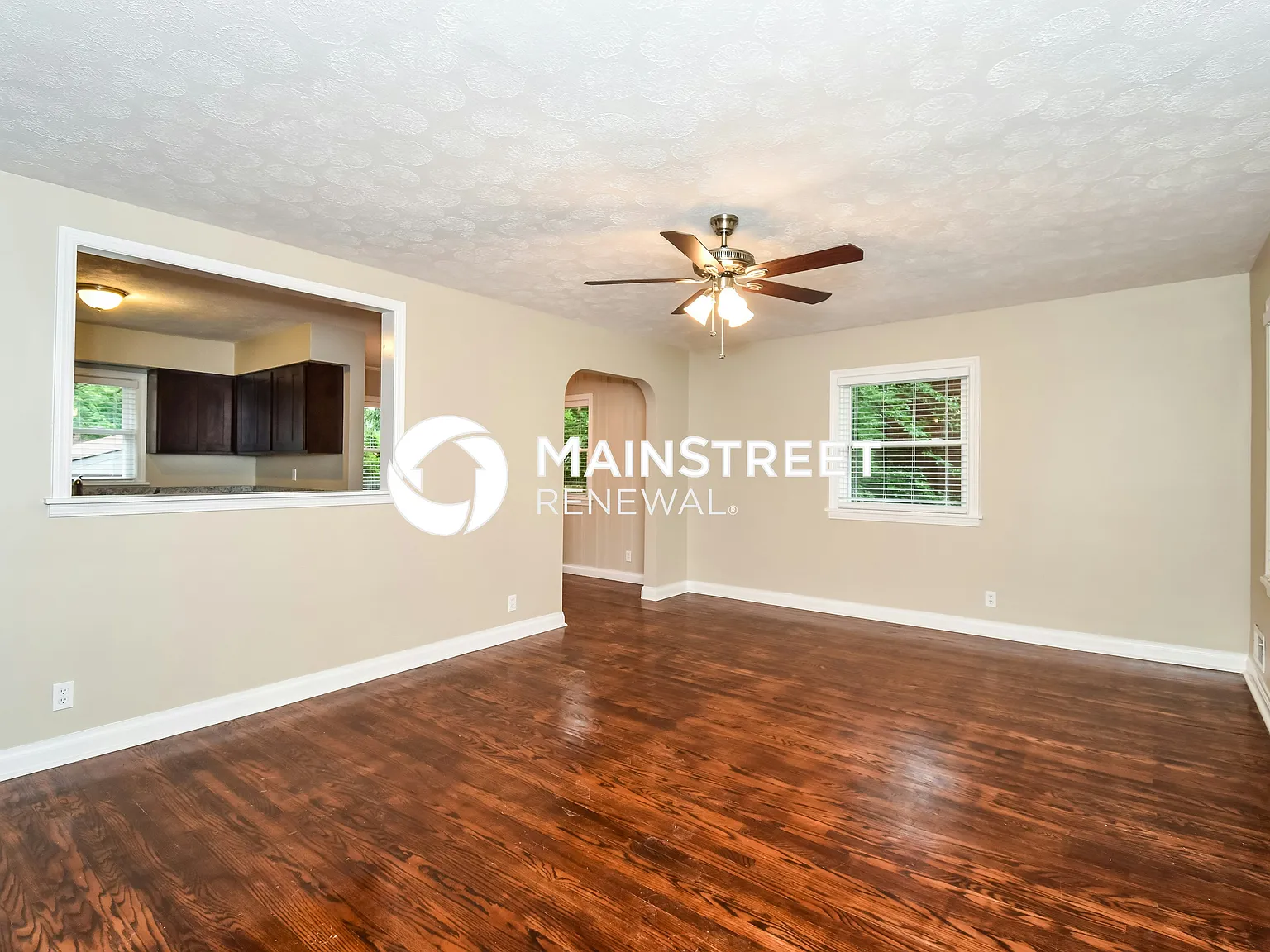 7404 Michael Dr — Photo 3