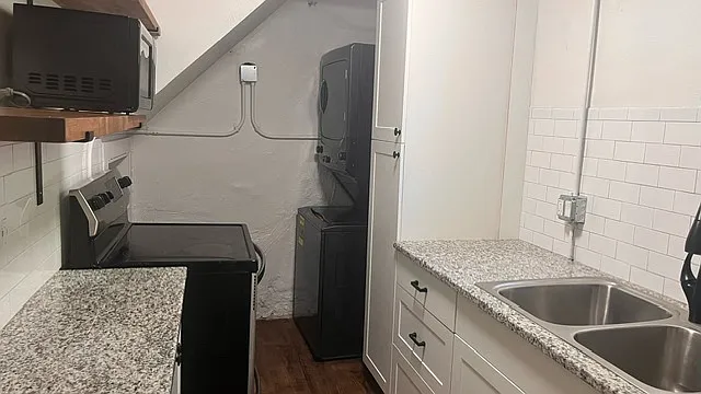 1407 Raleigh St #B — Photo 2