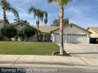 7205 Colony Park Dr, Bakersfield, CA 93313
