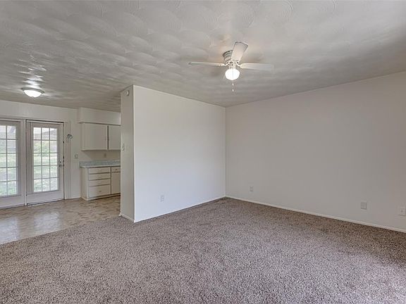 4th image of 1719 Lucille Dr