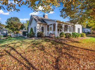 276 Cambridge Dr, Brevard, NC 28712