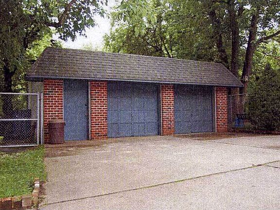 unbelievable 2.5 detached 625 sq. ft garage