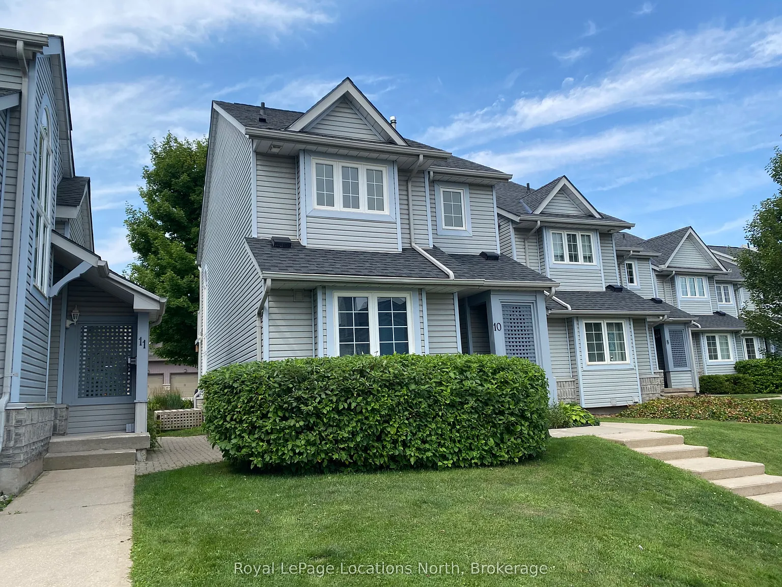 3 bed, $2,900 — Photo 2