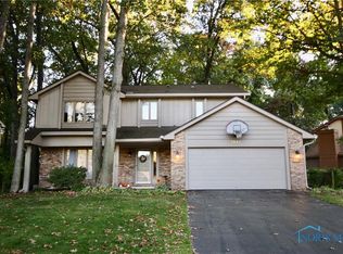 7007 Leicester Rd, Toledo, OH 43617