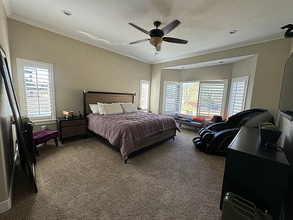 4th image of 1602 W Hunters Creek Cir
