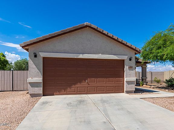 3rd image of 36659 W Barcelona Ln