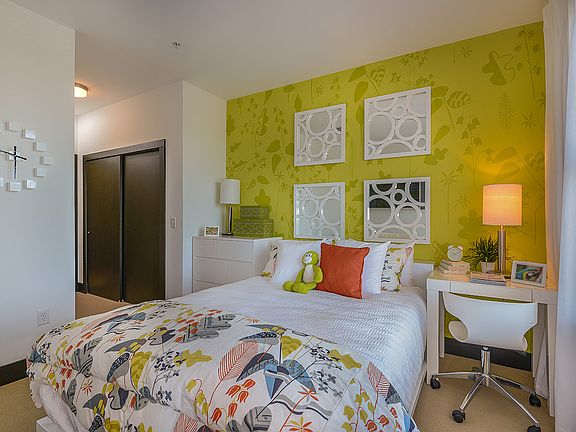 5th image of 1560 Central Ave #162