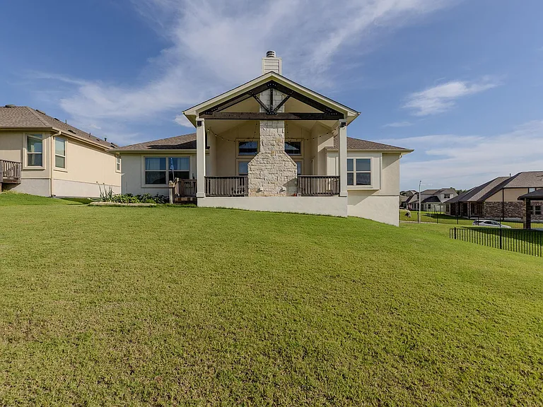 1801 Baleric Dr — Photo 35