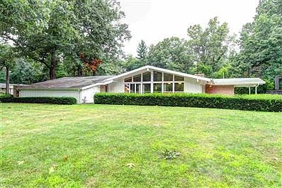 5th image of 124 Parmley Dr