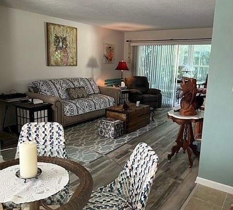 3rd image of 1801 Lakeview Dr APT 208
