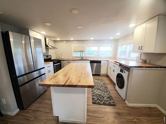 4th image of 1212 Butte Rd #62