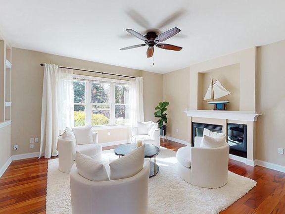 5th image of 6205 Nicole Dr