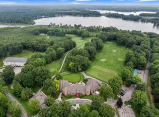 9613 Saint Ives Dr, Stanwood, MI 49346