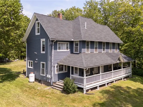 20 Hidden Waters Dr, Margaretville, NY 12455