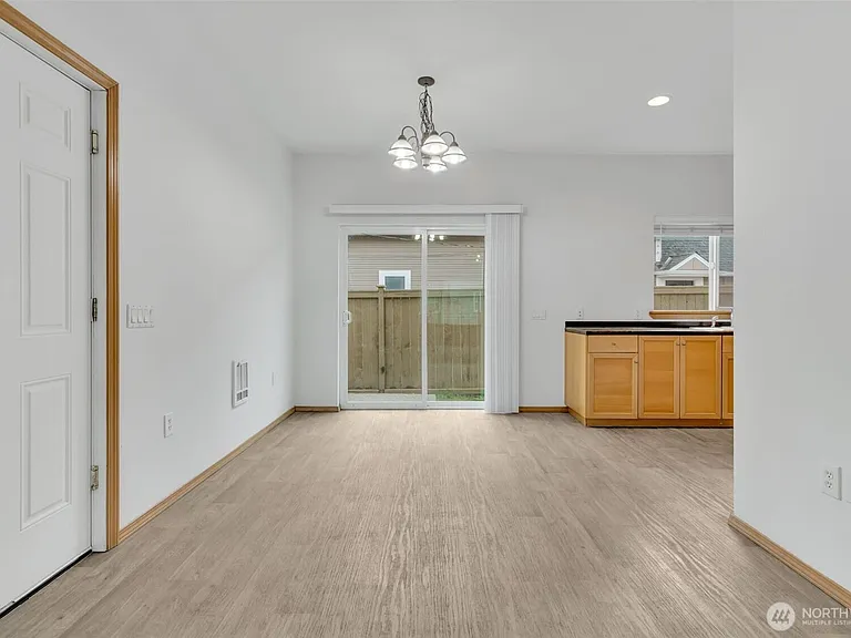 713 3rd Ave S — Photo 8